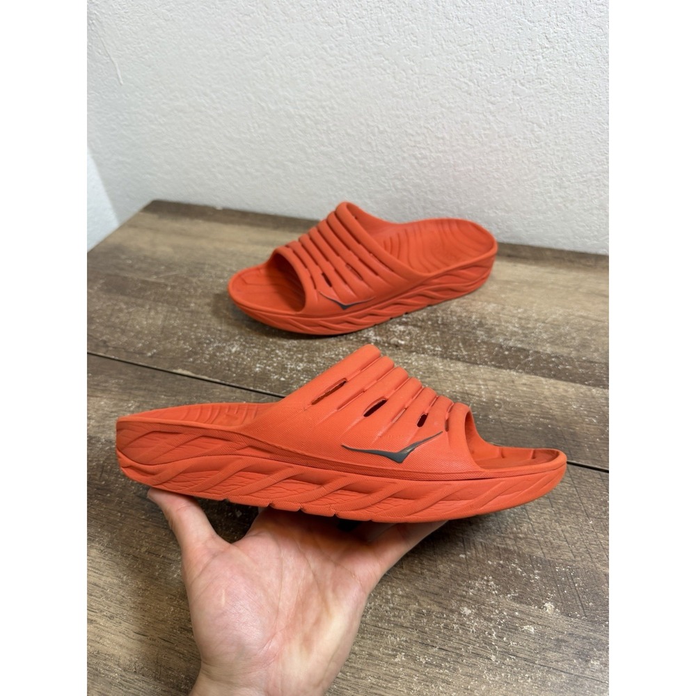 Hoka one One Ora Recovery Slide Men's Size 11 Orange Sandals